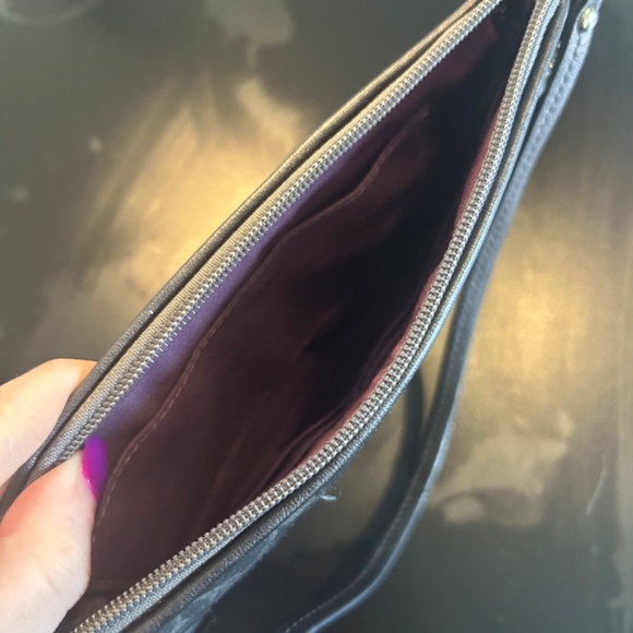 Navy Coach wrist wallet - Picture 2 of 3